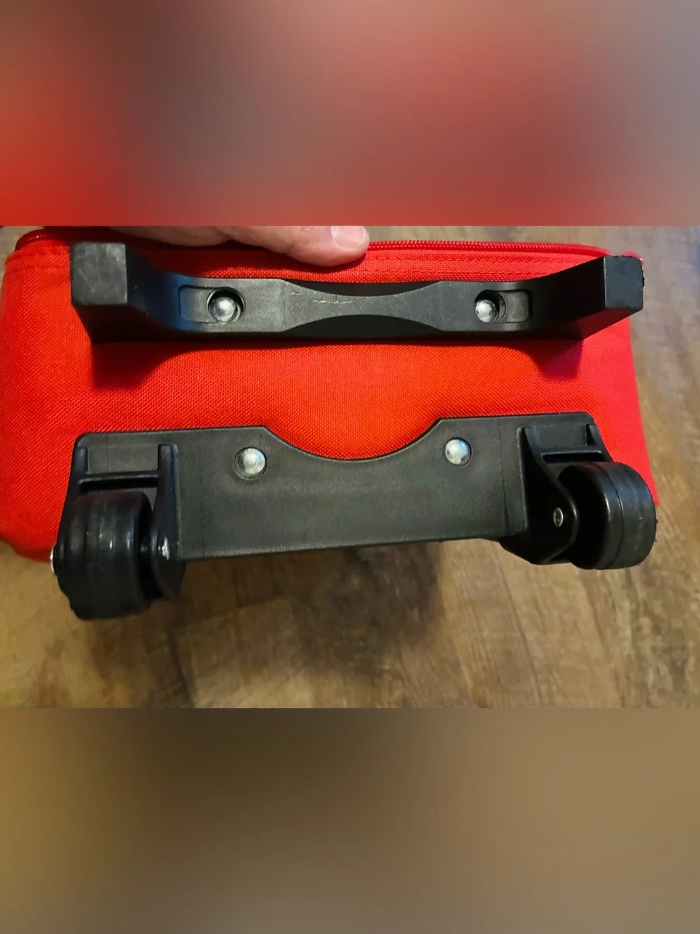 N/A vibrant red
